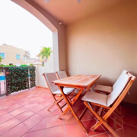 Apartment Townhouse In Peaceful Mar, Heated Pool, Parking! Pm6 *