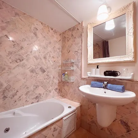 Townhouse In Peaceful Mar, Heated Pool, Parking! Pm6 Apartament