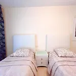 Townhouse In Peaceful Mar, Heated Pool, Parking! Pm6 *