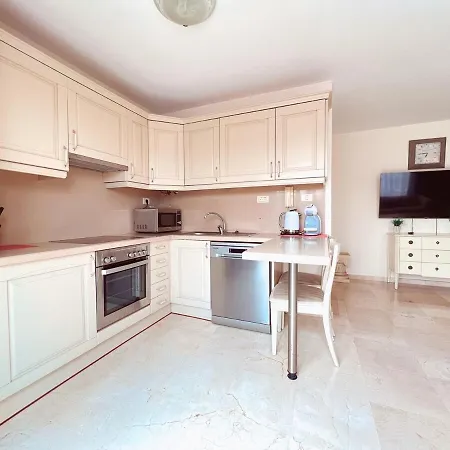 Townhouse In Peaceful Mar, Heated Pool, Parking! Pm6 * 팔름-마르